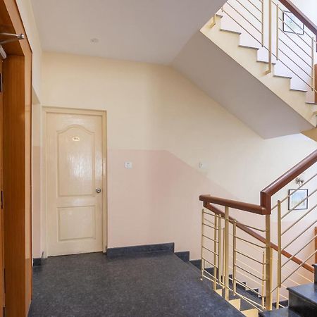 Готель Oyo 10478 Raj Residency Бенґалуру Екстер'єр фото